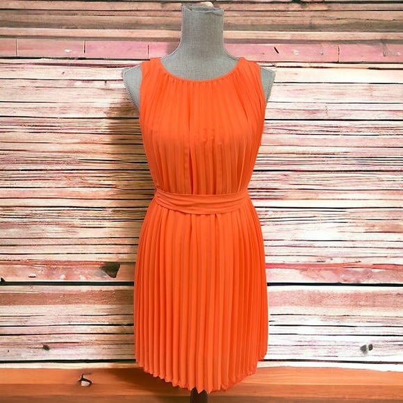 Banana Republic Orange Pleated Midi Dress - Picture 1 of 10